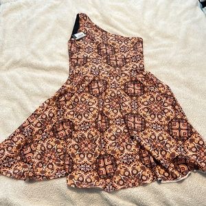 Exotica Intuition Silky- One Shoulder Comfort crop mini dress